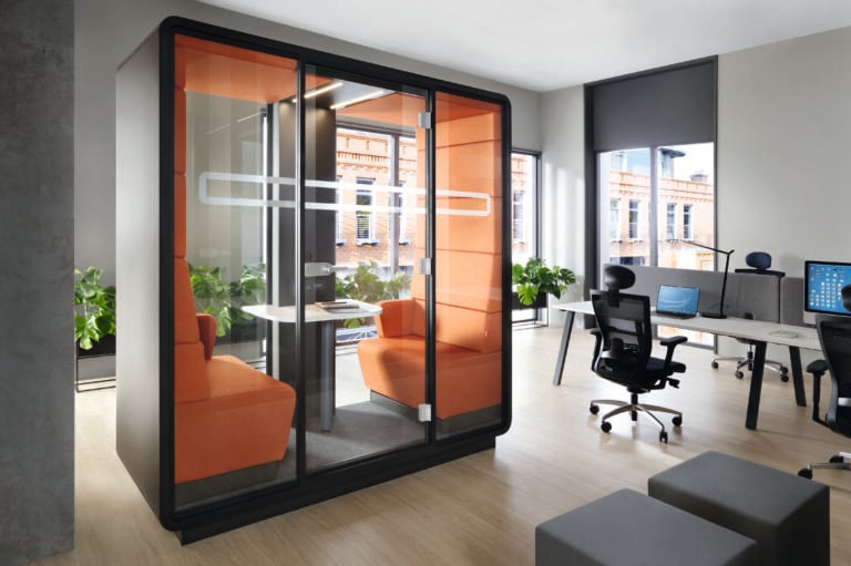 HushMeet S 2-person meeting pod